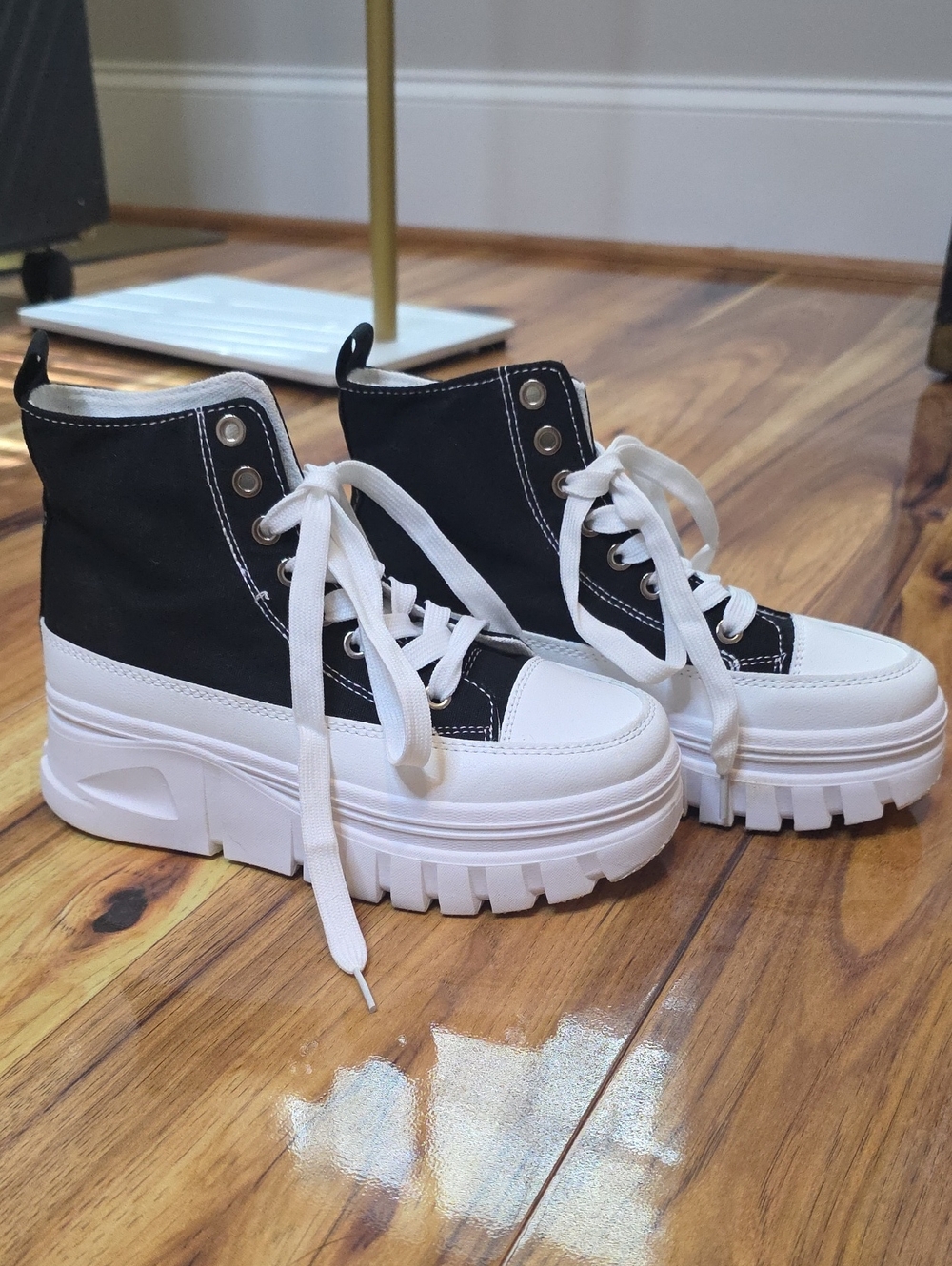 Black and White Platform High-Top Lace Sneakers - NWOT
